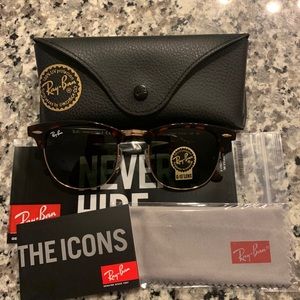 Ray Ban Clubmaster tortoise G15 rb3016